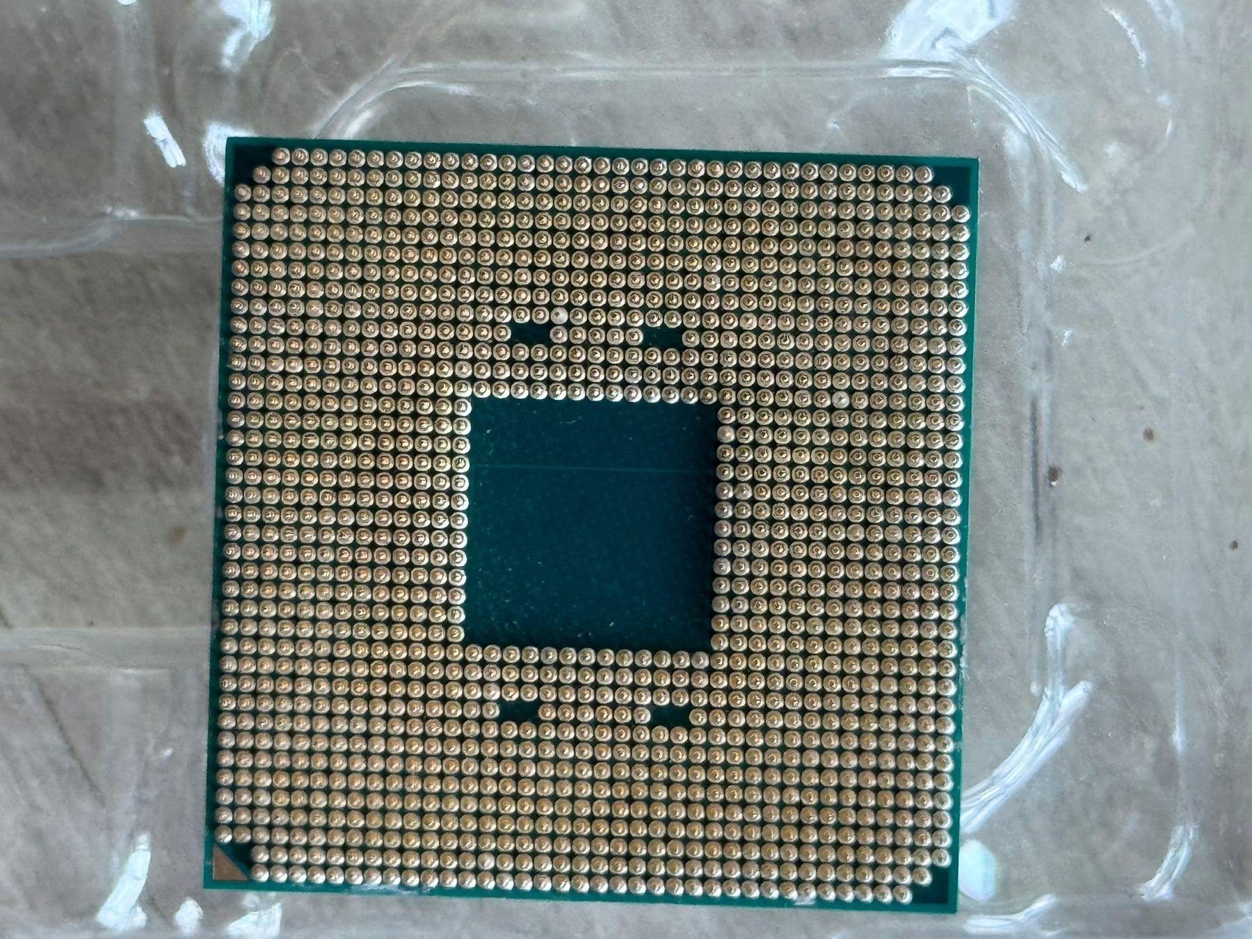 Amd Elektronikbauteile: AMD Ryzen 9 3900X Defective – Defekt aus Neuchâtel von Bakhsh 1