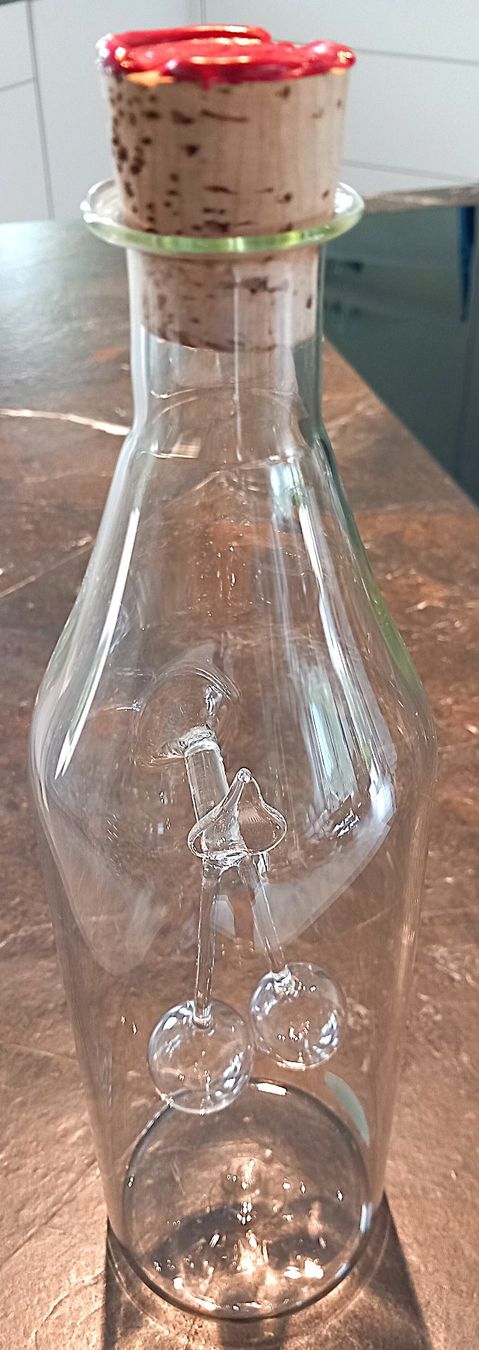 Altro: Dekorative Flasche mit Glaskirsche – Usato da Lindau venduto da san_kg2j
