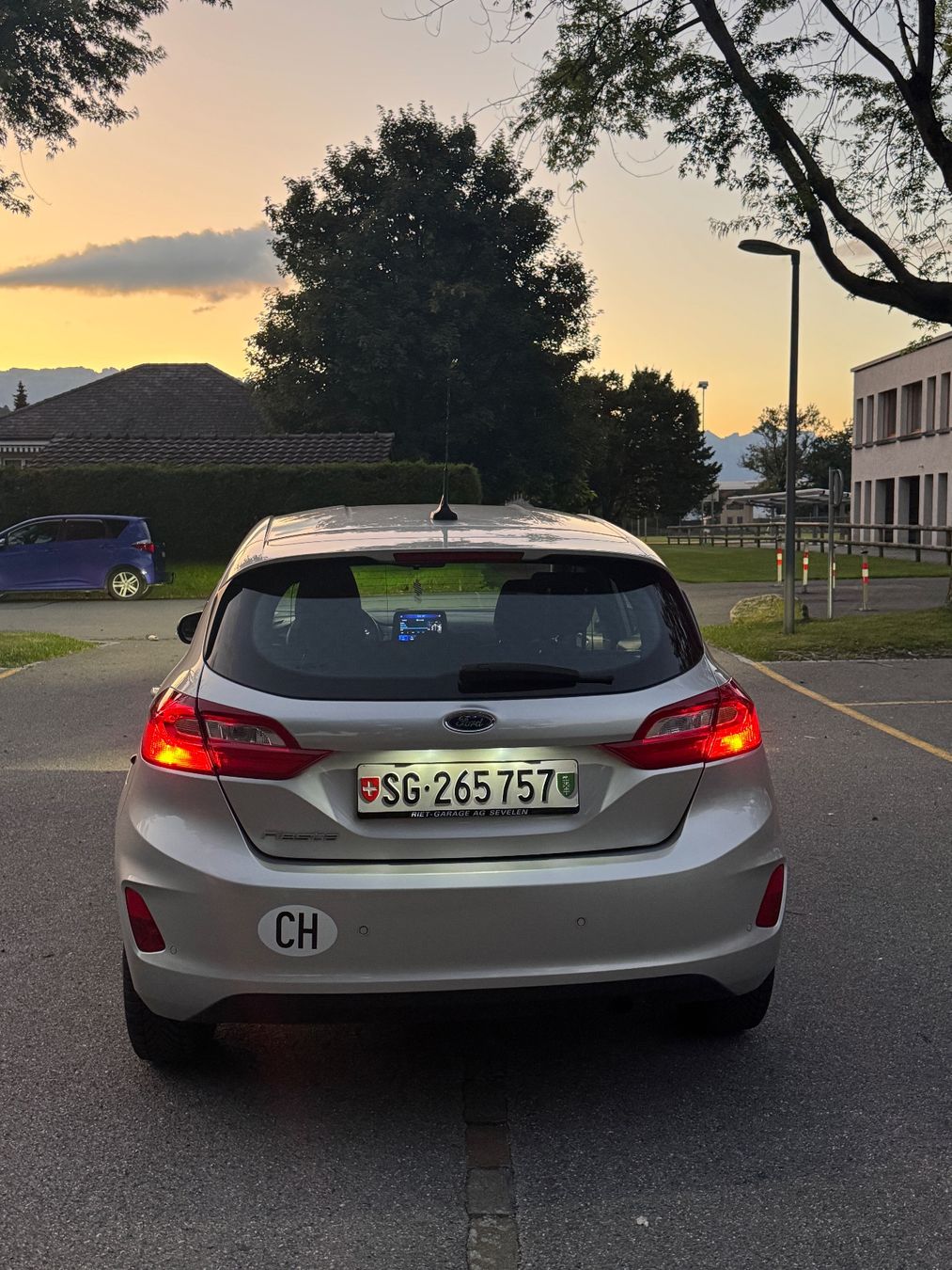 Ford Autos: Ford Fiesta 1.5D 2020 mit Winterpacket – Gebraucht aus Sevelen von black-devil 3