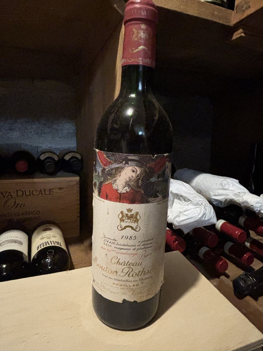 Mouton Rothschild Wein: Château Mouton Rothschild 1985 – Gebraucht aus Montreux von Nelson1040