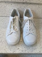 Turnschuhe Gr. 38