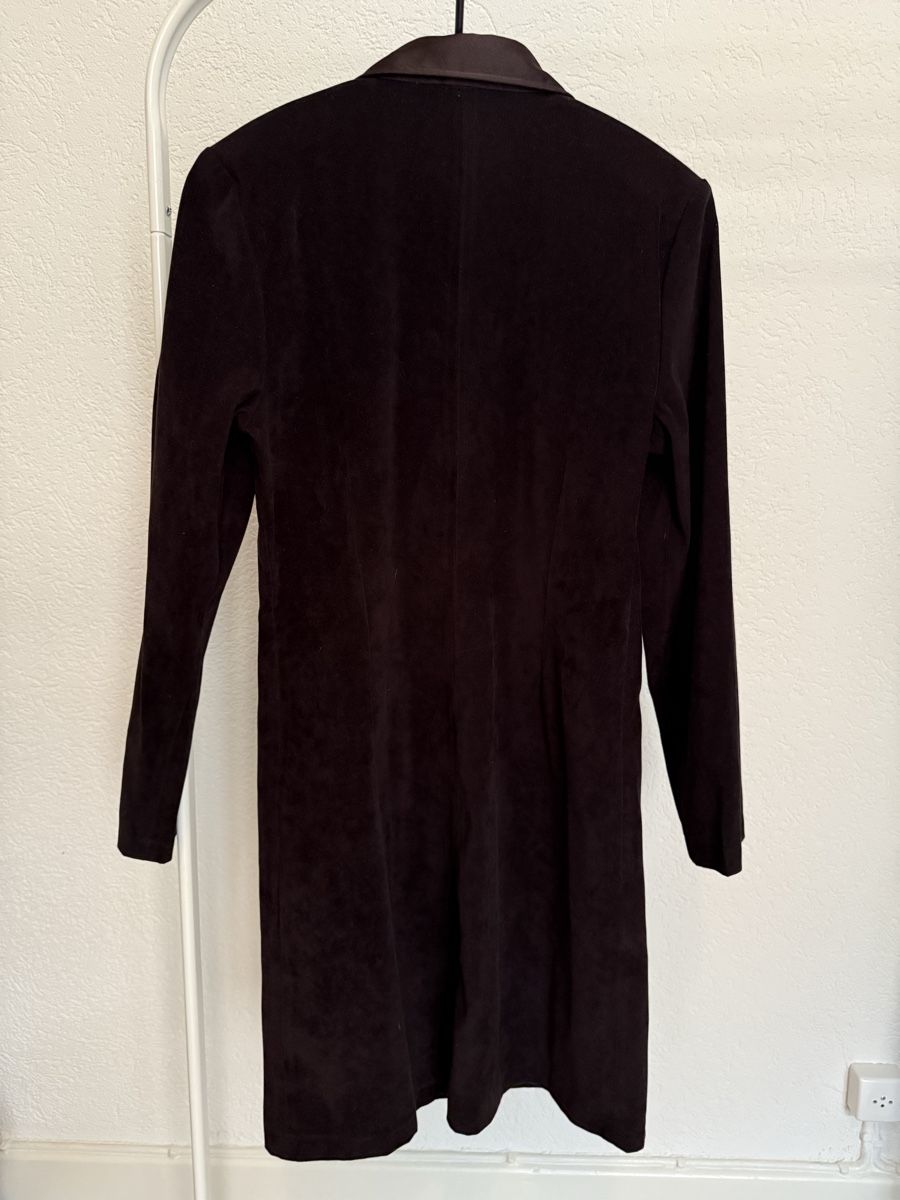 Vestiti: Robe marron effet velours daim, t.36/S – Usato da Tavannes venduto da Thriftshop 2