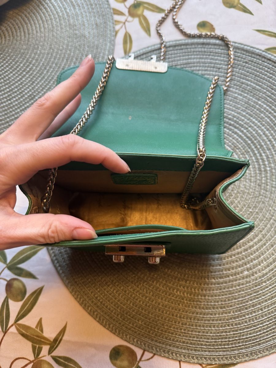 Borse da donna: Green cross bag – Usato da Pully venduto da vik_2mrb 2