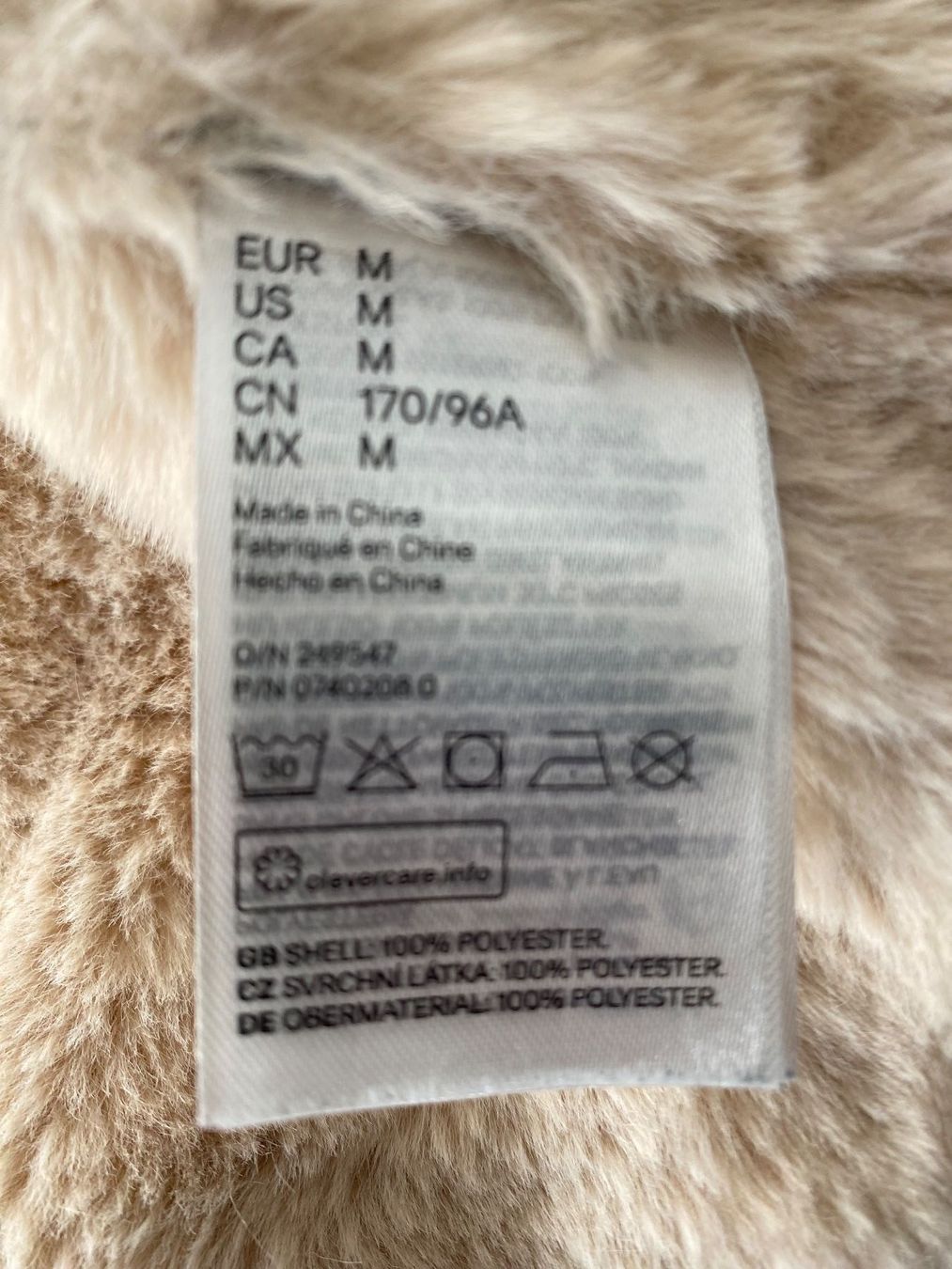 Giacche: Winterjacke Grösse M mit Kunstpelzfutter – Usato da Niederwil SG venduto da Golfgino1809 2