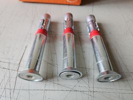 Metaldübel 8 Paket, ab 49-.