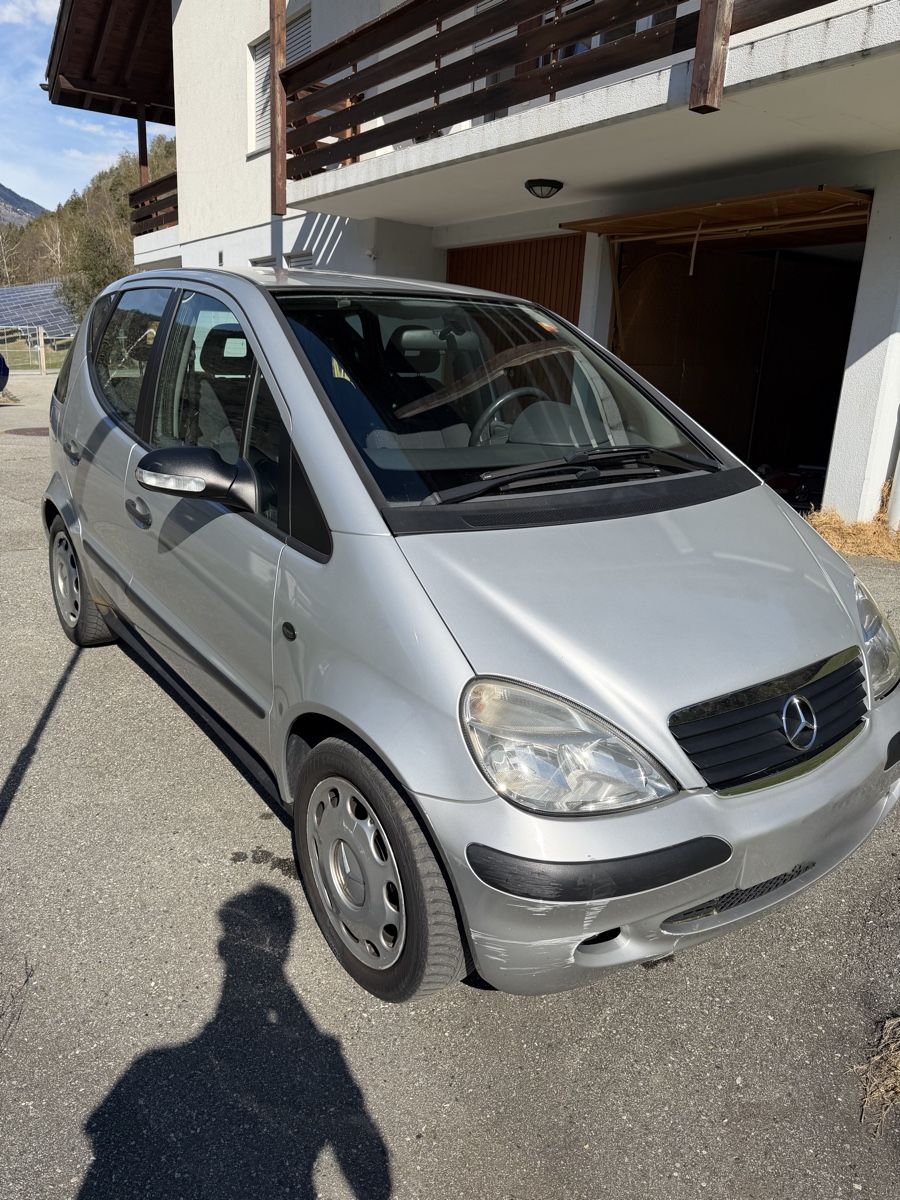 Mercedes-Benz Autos: Mercedes A170d – D'occasion à Bitsch par RSantos95 6