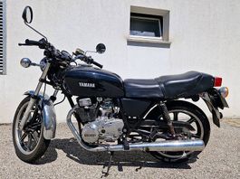 Vendo moto d'epoca Yamaha XS 250  in ottime condizioni