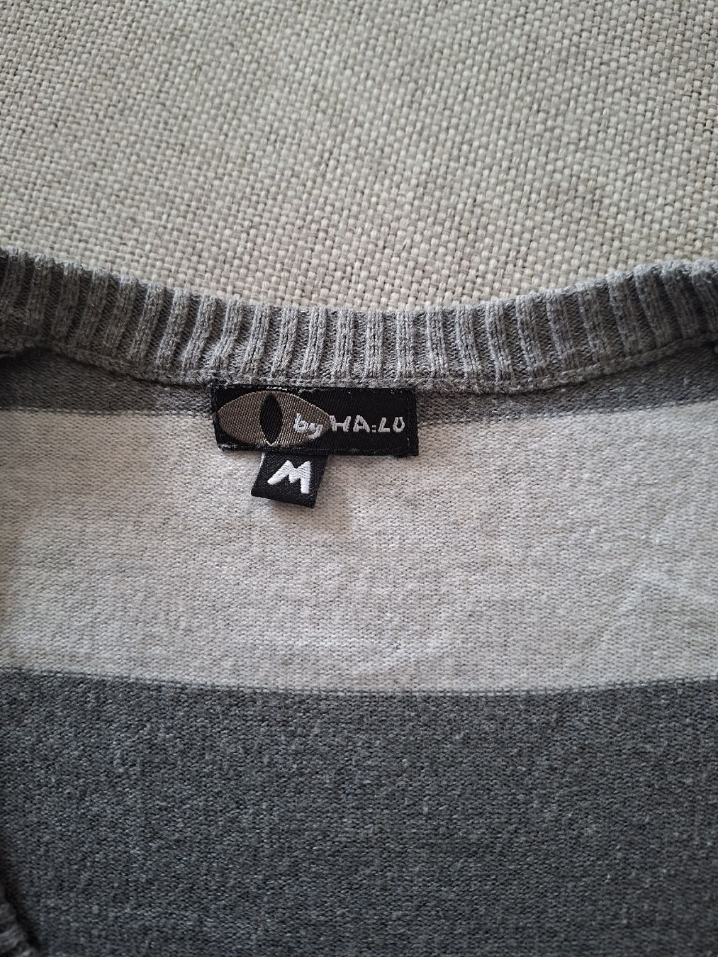 Pullover & Sweatshirts: Pullover gestreift grau/hellgrau Grösse M – Gebraucht aus Triesenberg von Anastasia26 1