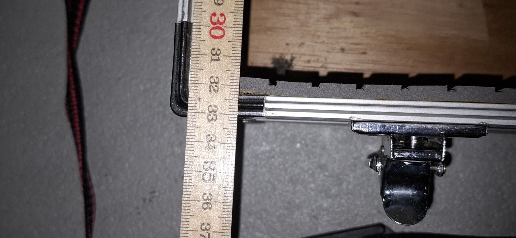 Modellismo RC: Sender Koffer Alu Koffer  Versand+Verpackung Fr.9.50 – Usato da Chur venduto da Giffa-04-06 4