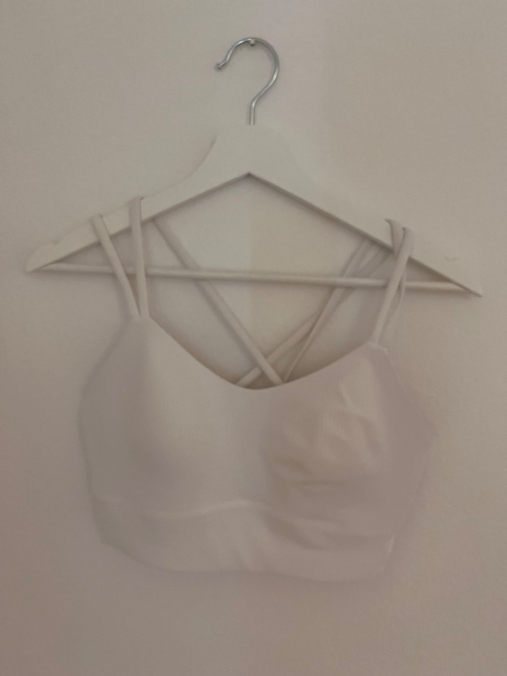 Lululemon Tops: Lululemon Longline Bra – D'occasion à Zürich par sim_j8hh 1