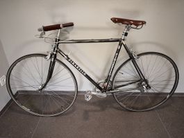 Rennvelo Pinarello Aroso