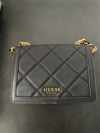 Sac bandoulière GUESS simili cuir noir