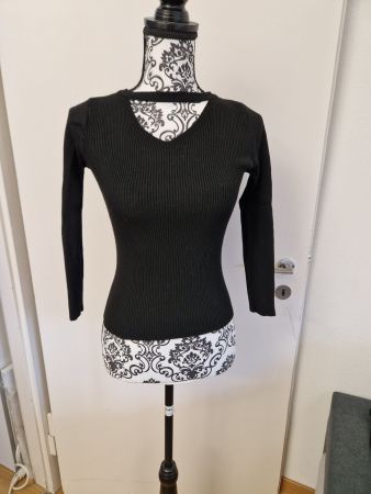 2 x Schwarze Damenpullover mit Cut-Out Gr. XS Neu!
