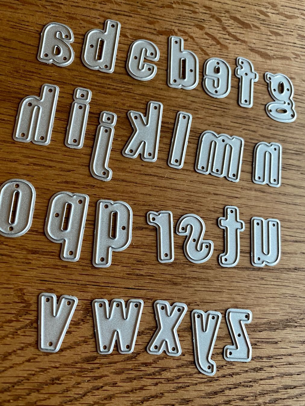Sciablone: Die Cutting Set Bold Lower Alphabet 26 pcs – Usato da Dietlikon venduto da Kitaa 1