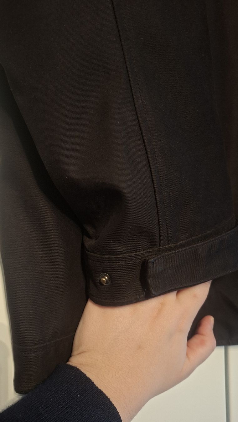 Calvin Klein Giacche: Schwarze Herrenjacke von Calvin Klein – Usato da Oberengstringen venduto da Kimchimon 4