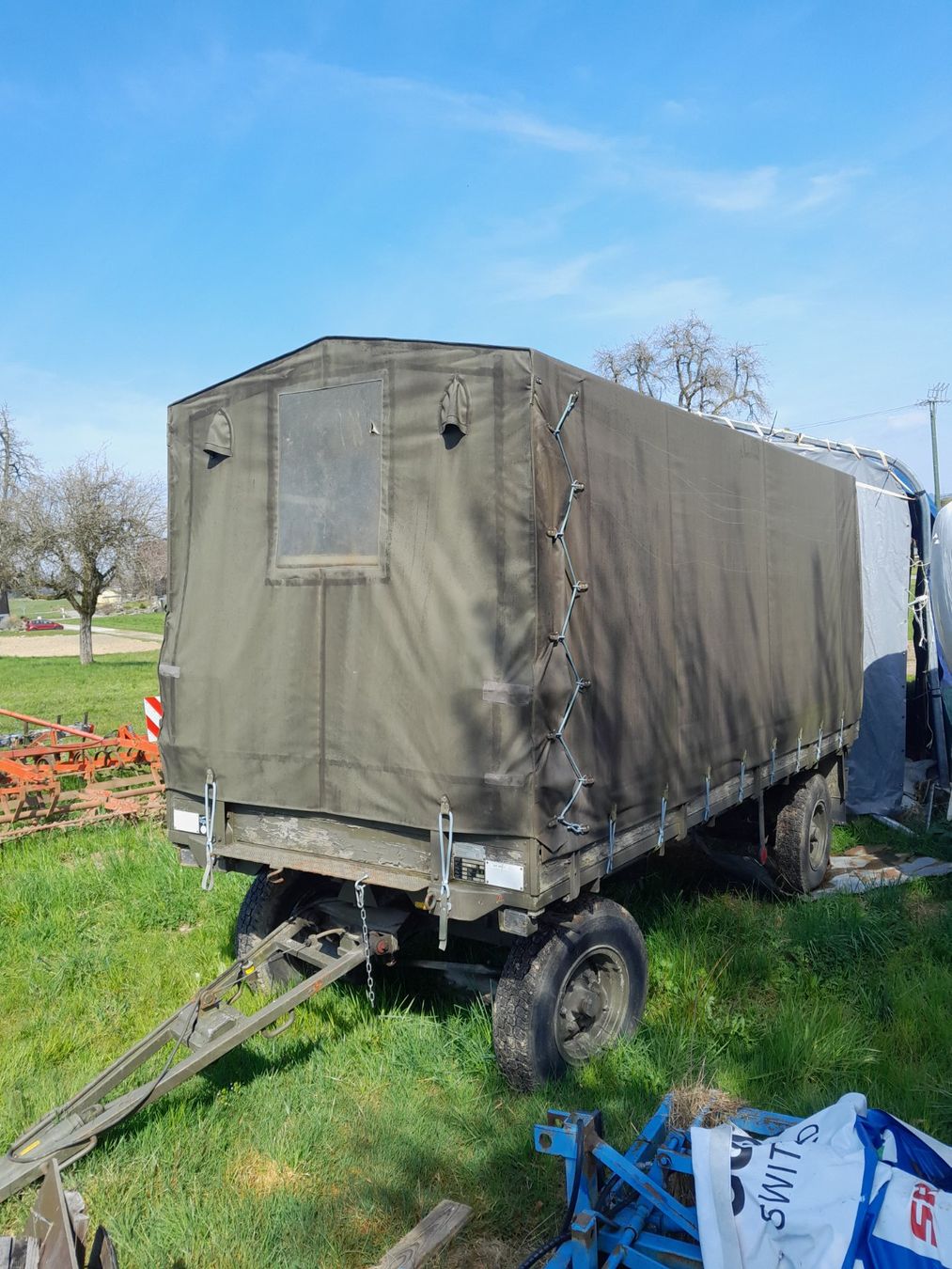 Rimorchi: Arme Infanterie Anhänger – Usato da Wetzikon ZH venduto da mar_mh5m