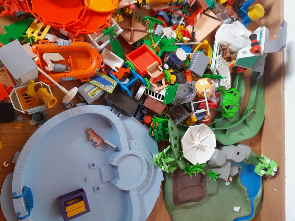 Playmobil Jouets: Playmobil Menge – D'occasion à Rüti ZH par Zimmer8630 1