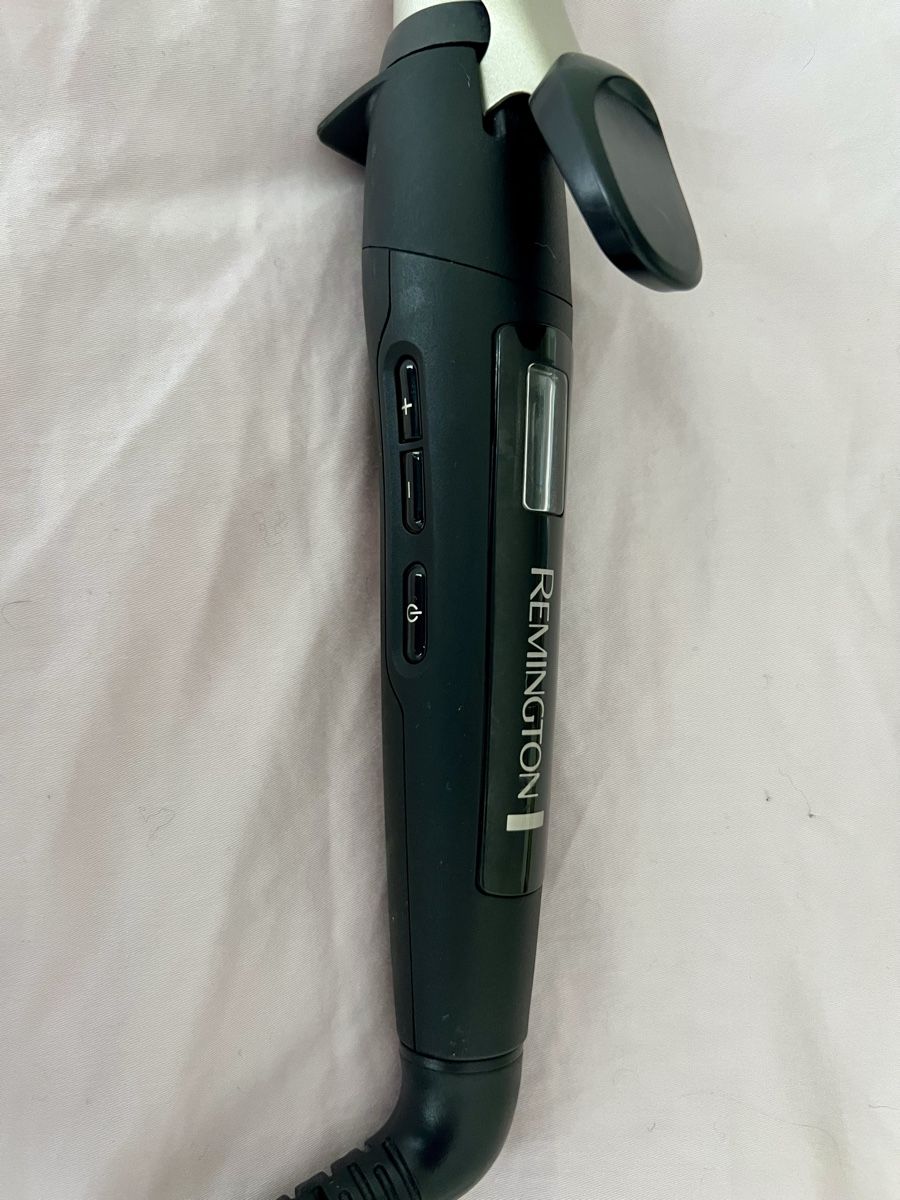 Remington Piastre & Arricciacapelli: Remington Lockenstab, neuwertig! – Nuovo (secondo la descrizione) da Gutenswil venduto da ladyn875 1
