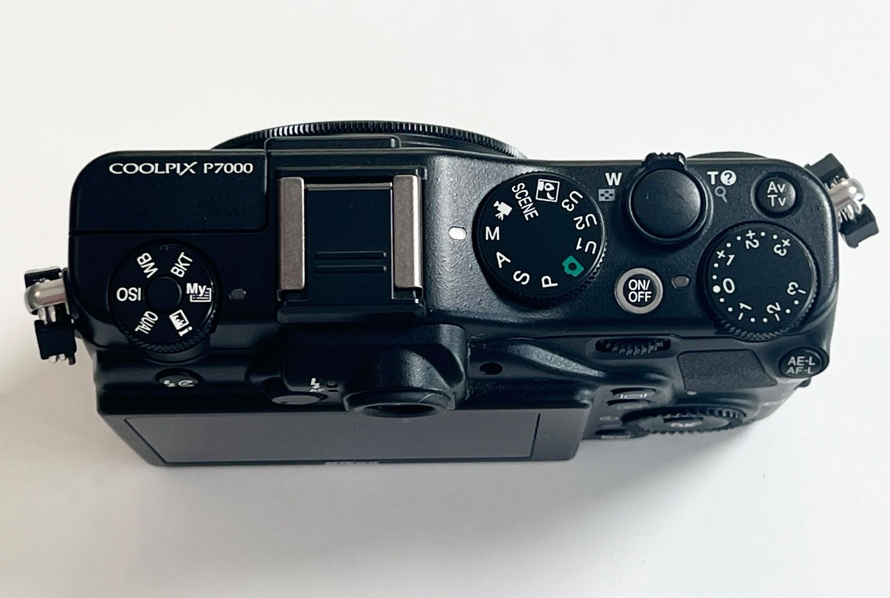 Nikon Fotocamera: Nikon Coolpix P7000 – Usato da Wabern venduto da mtwp 3