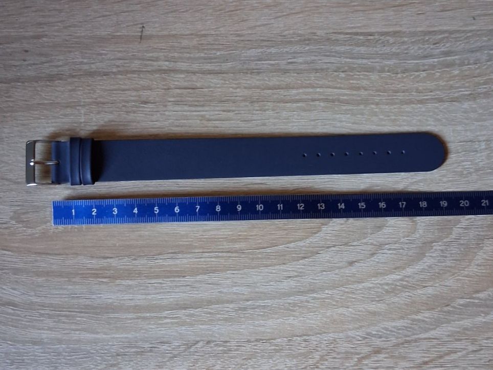 Bracciali & Braccialetti: 20mm Bracelet de montre en cuir – Nuovo (secondo la descrizione) da Biel/Bienne venduto da mod_c76f