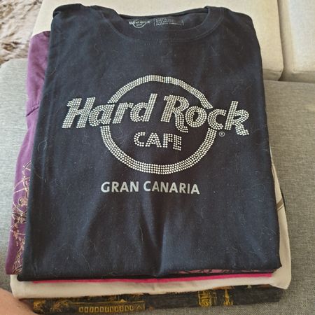 T-Shirts Hard Rock Cafe diverses Motive Grösse L