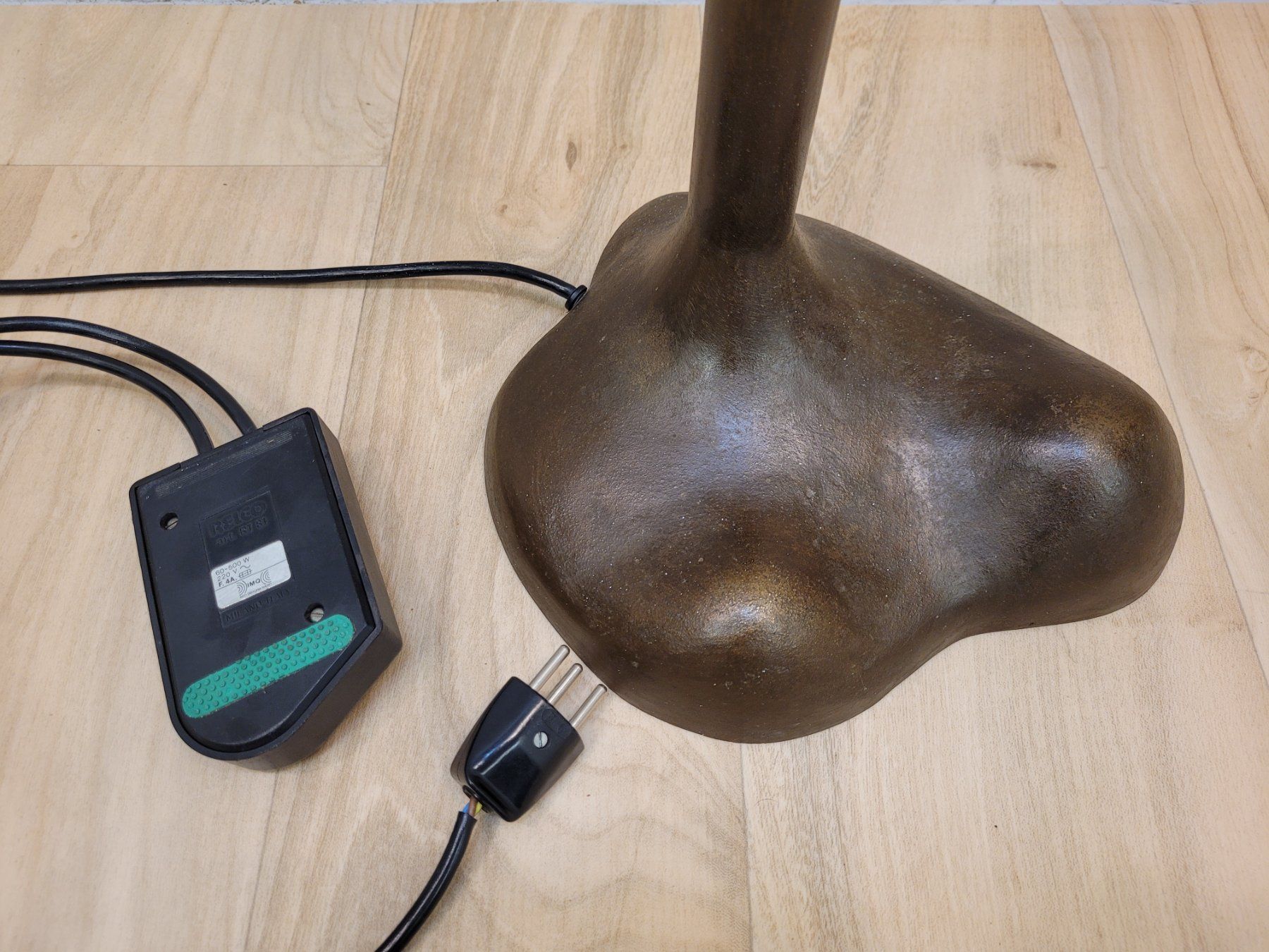 Lampade: Bronze Messing Fackelträger Olympia Stehleuchte Deckenfluter – Usato da Nottwil venduto da Wondewa-Shop 6