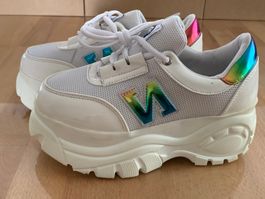 Plateau-Turnschuhe Grösse 37 (23 cm)