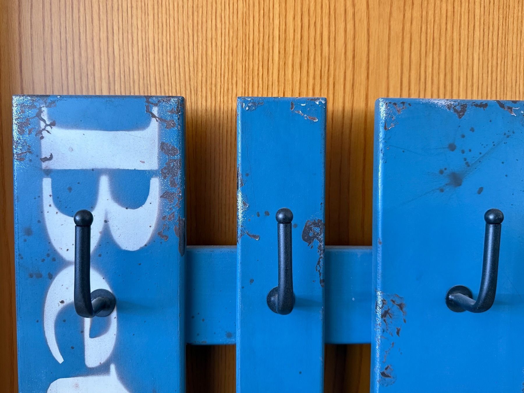 Guardaroba: Vintage Garderobe – Usato da basel venduto da twicebutnice0 1