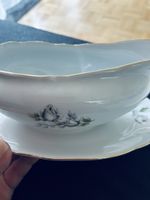 Saucieren-Set weiss mit Rosenmuster, Goldrand, leichte Mänge