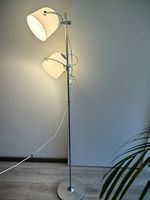 Lampadaire IKEA Svirvel  2 spots orientables  gris