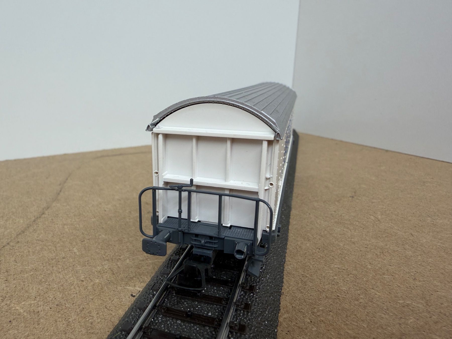 Roco Modelleisenbahnen: Spur H0 Roco 46400 Roco CLEAN DC – Gebraucht aus Büsserach von ModellbahnDepot 4