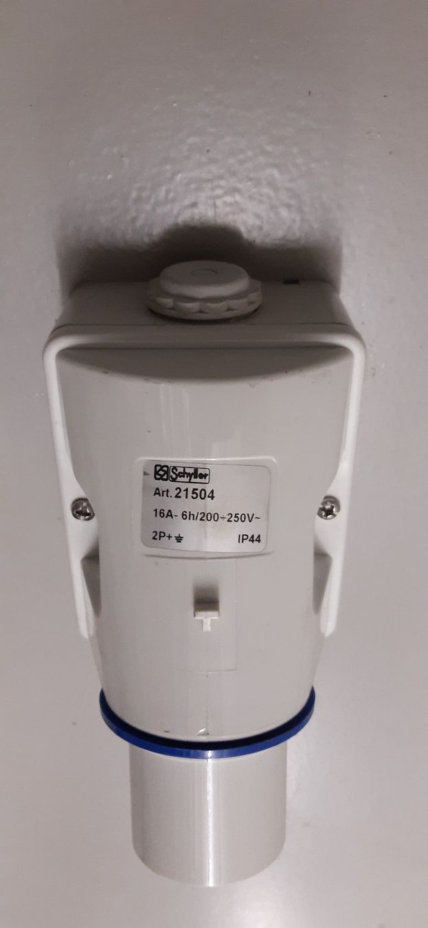 GIFAS Stecker: Wandstecker CEE 16  230V  6h IP44 – Neu (gemäss Beschreibung) aus Steinerberg von Flora87 2
