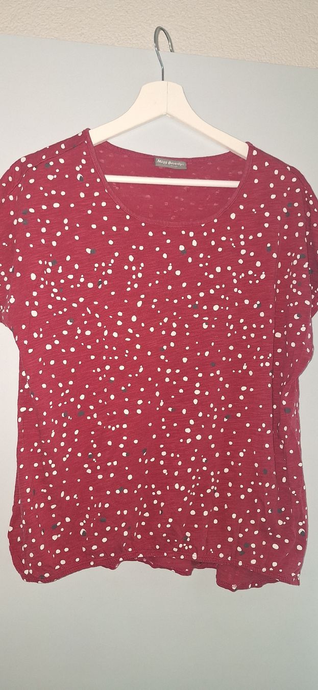 T-shirt: Damen T-Shirt Gr. M – Usato da Schwyz venduto da cla_8w6t