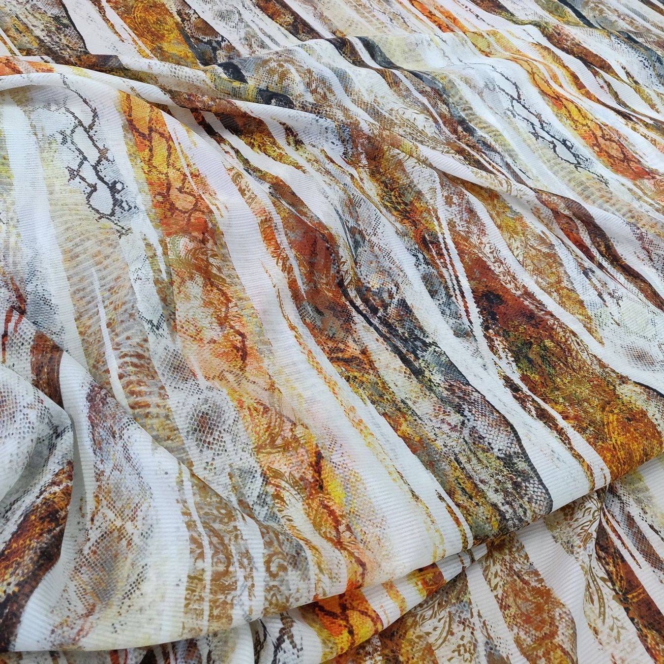 Stoffe: Designer Seide Seta Silk Stoff 2.00x1.45m white snake – Neu (gemäss Beschreibung) aus Lufingen von Voyager7 1