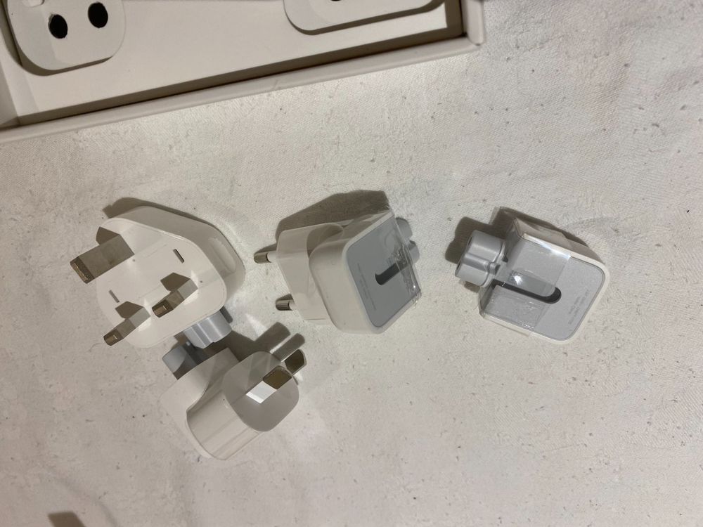 Apple Word Travel Adapter Kit Kaufen auf Ricardo