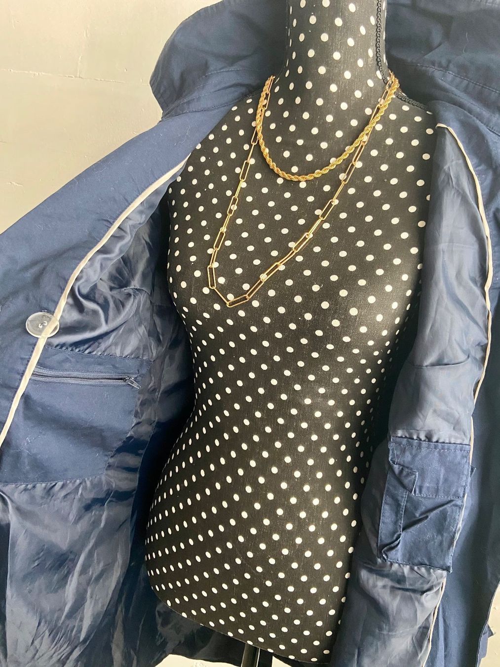 Mäntel: Neuwertiger Trenchcoat dunkelblau – Neu (gemäss Beschreibung) aus Zürich von enjoyxvintage 3