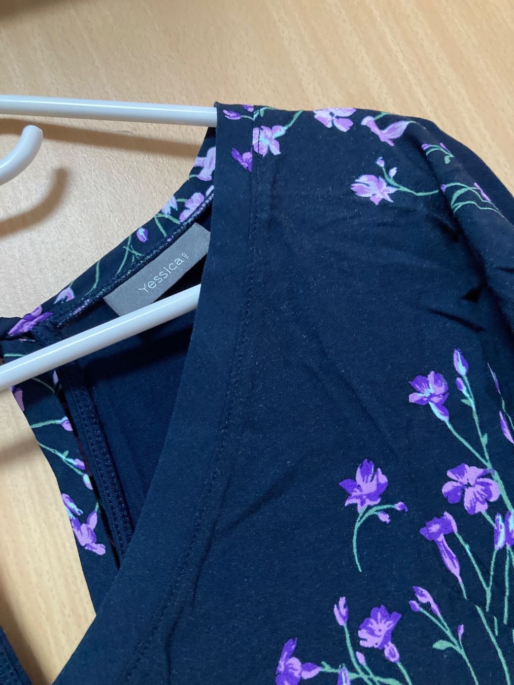 C&A Camicette: (KOPIE) Geblümte Bluse Gr. XXL – Nuovo (secondo la descrizione) da Thun venduto da Vans_98 2