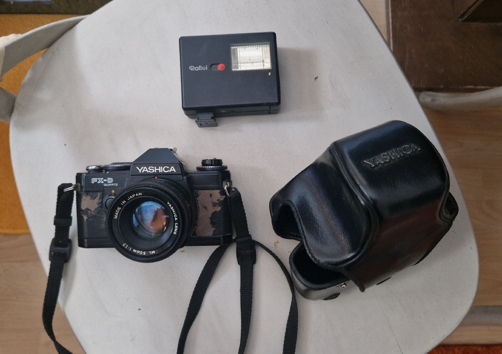 Yashica Fotocamera: Yashika Kamera Oldie – Usato da Hinwil venduto da Jackweed