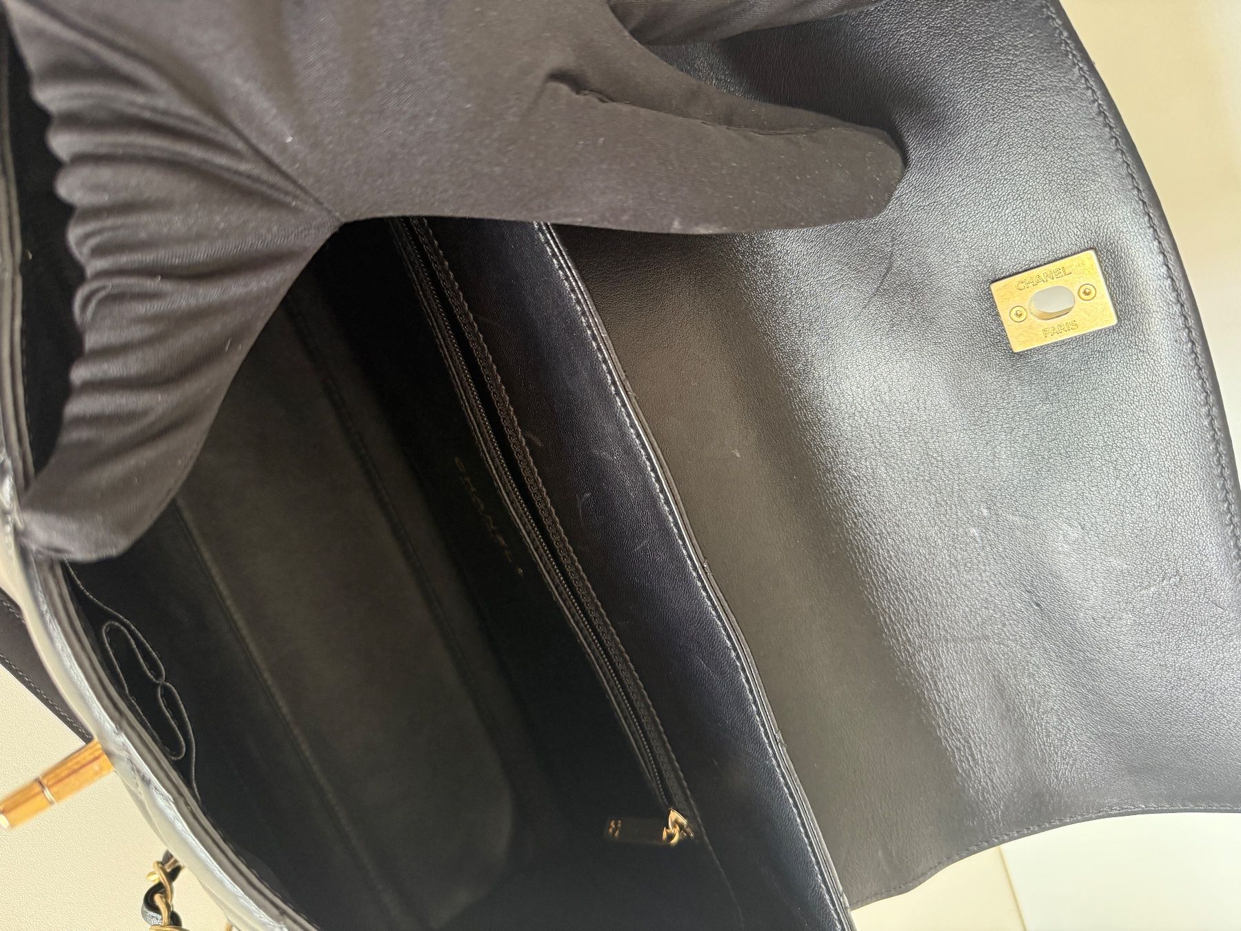 Chanel Borse da donna: Chanel - Elegante Tasche aus schwarzem, gestepptem Lammleder – Usato da Zug venduto da MyraTho 7