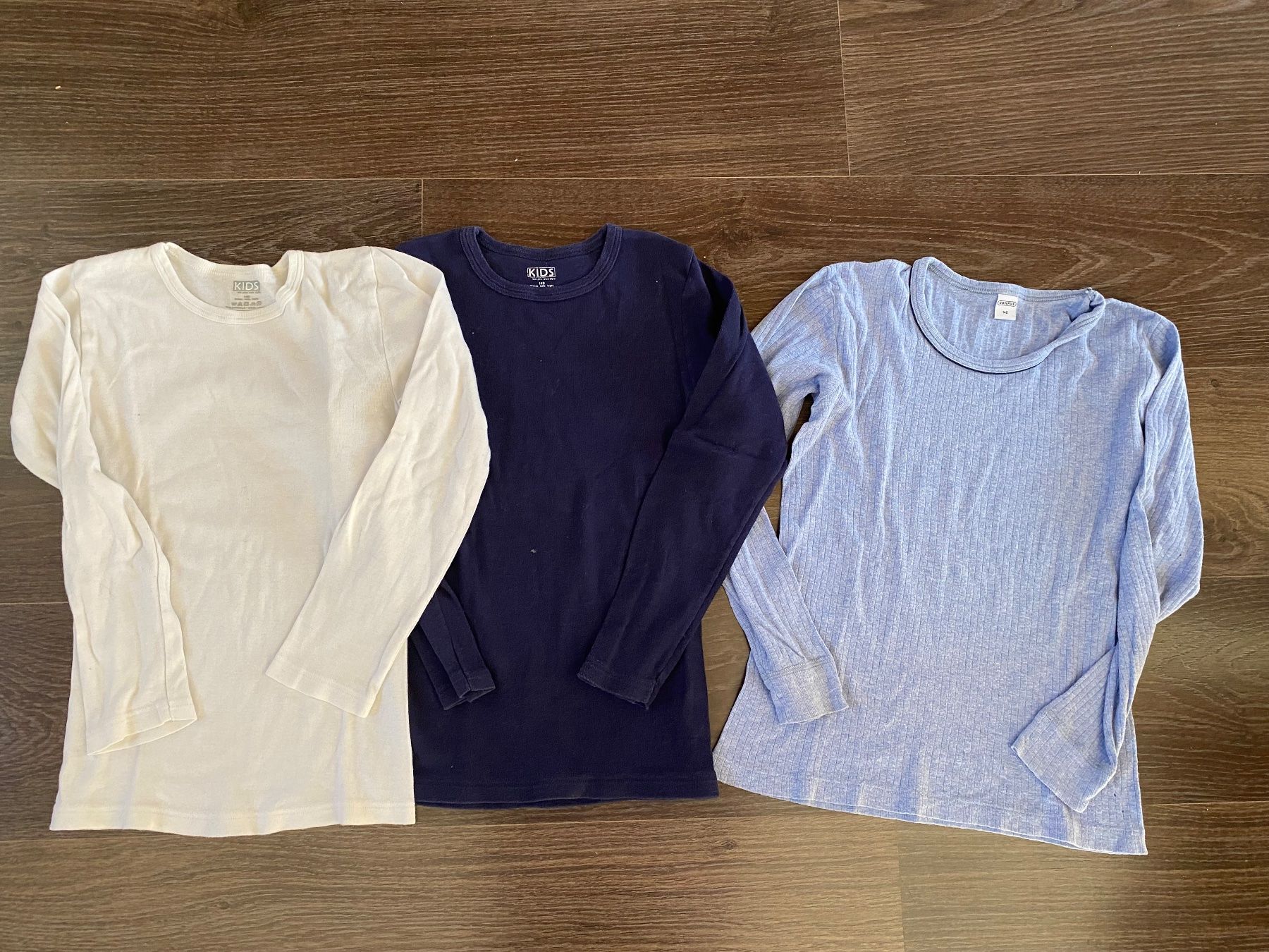 Unterwäsche: Lot 140 sous vêtements – Gebraucht aus Chermignon-Bas von mioumiou35