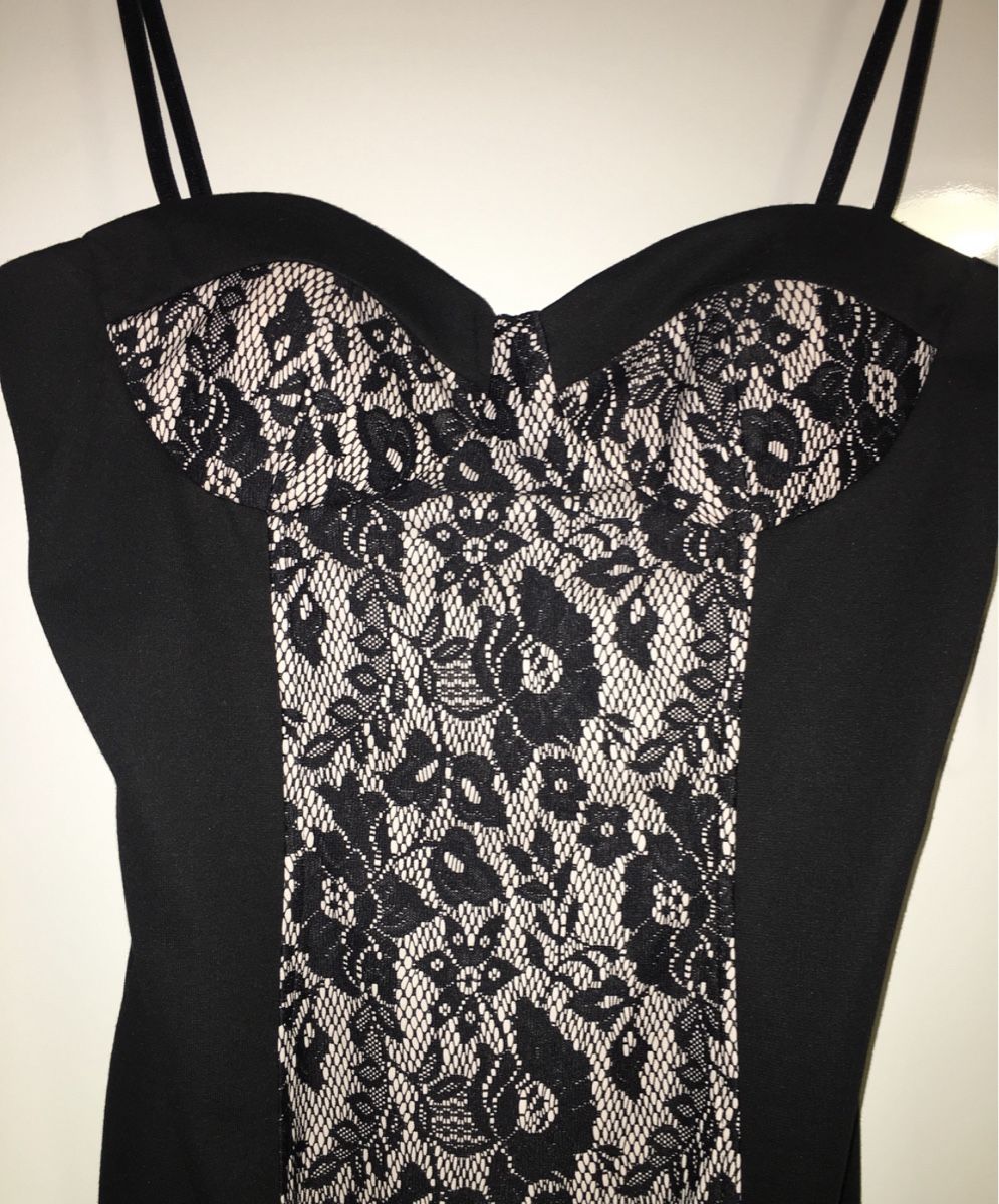 Vestiti: Schwarzes Spitzenkleid mit Pushup & Reissverschluss – Nuovo e nell'imballaggio originale da Zug venduto da Leerminschrank 3