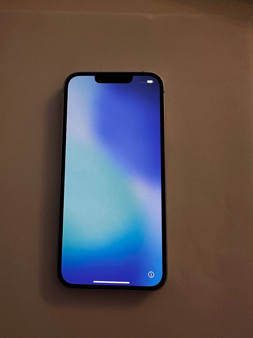 Apple Telefoni cellulari / Smartphones: APPLE iPhone 16e iCloud gesperrt – Difettoso da Zürich venduto da fer_mhr9 3