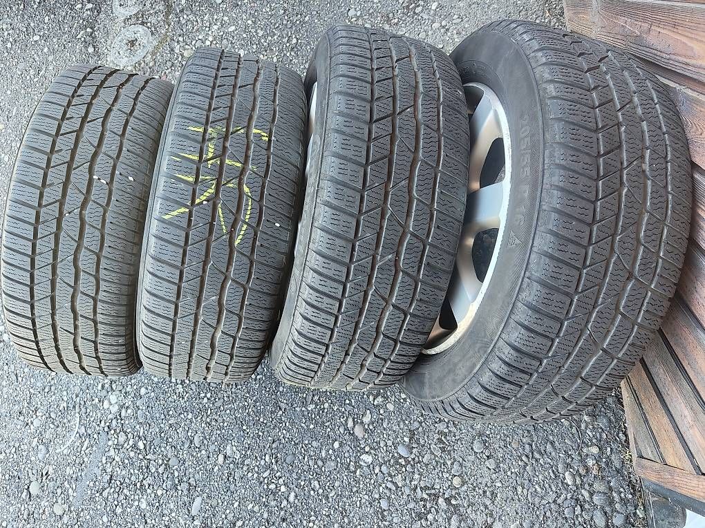 Pneumatici & Ruote complete: VW Winterkompletrader  – Usato da Oftringen venduto da danigti 2