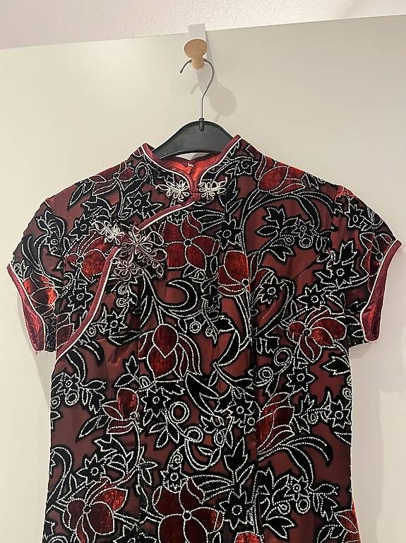 Vestiti: Asiatisches Abendkleid – Usato da Ostermundigen venduto da mon_p796 2