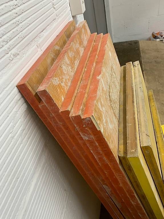 Articles en bois: Schaltafel Tschopp  – D'occasion à Emmenbrücke par hao_9ch7 2