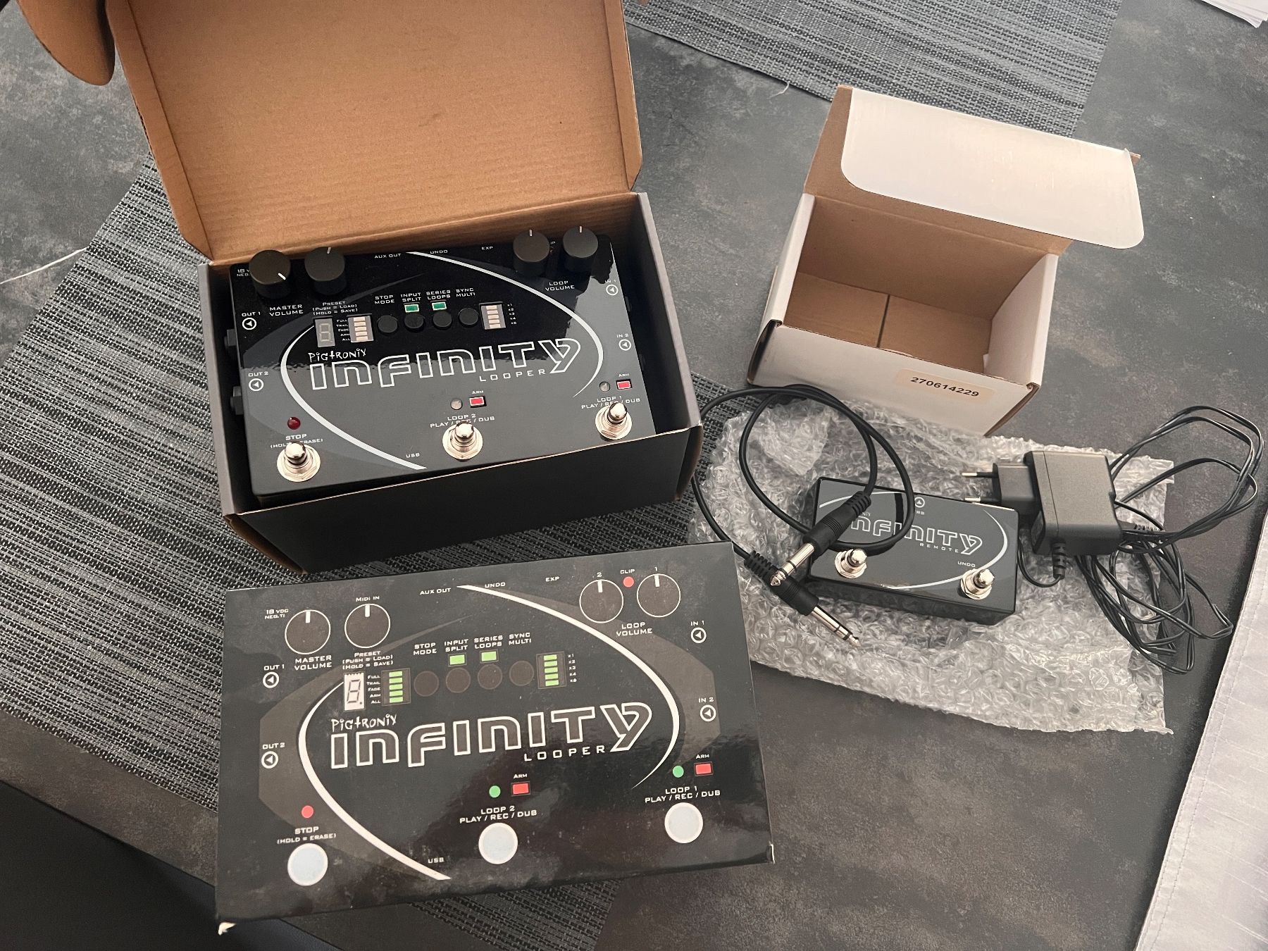 Instruments de musique: Piguet Looper Infinity, neuf, accessoiré – Neuf avec emballage d'origine à Cornaux NE par Gegs96