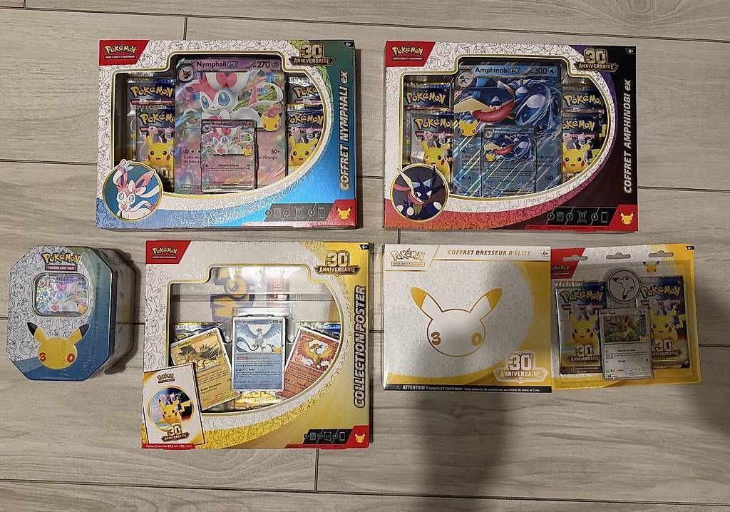 Carte collezionabili: POKÉMON 30 ans  – Nuovo e nell'imballaggio originale da Collombey venduto da Le69ro