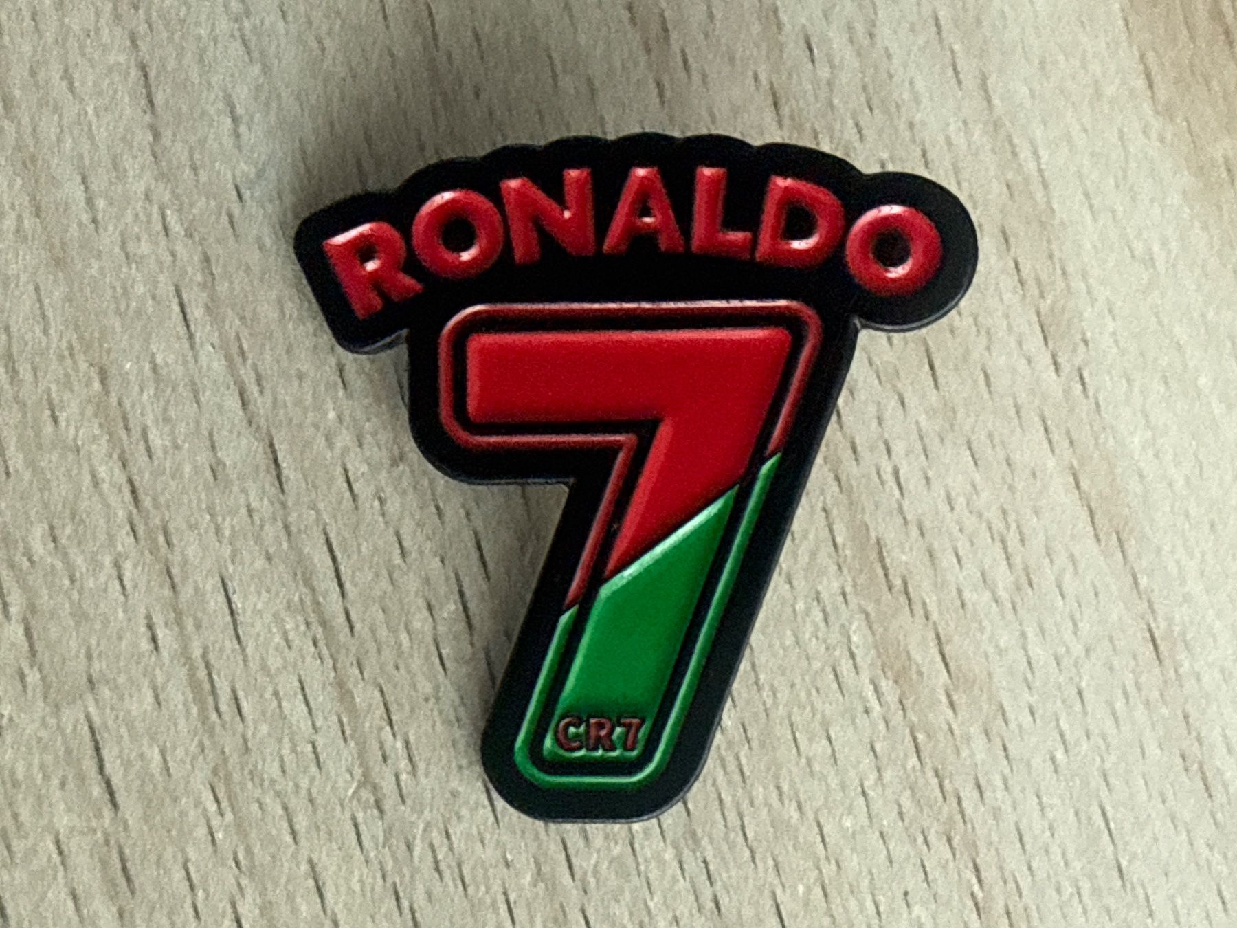 Plaketten & Abzeichen: Pin Ronaldo CR7 – Gebraucht aus Glattbrugg von Schweigmatt