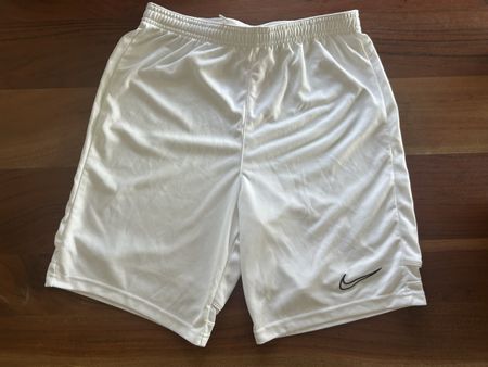 Nike Dri-Fit Shorts weiss Grösse XL 158-170cm guter Zustand