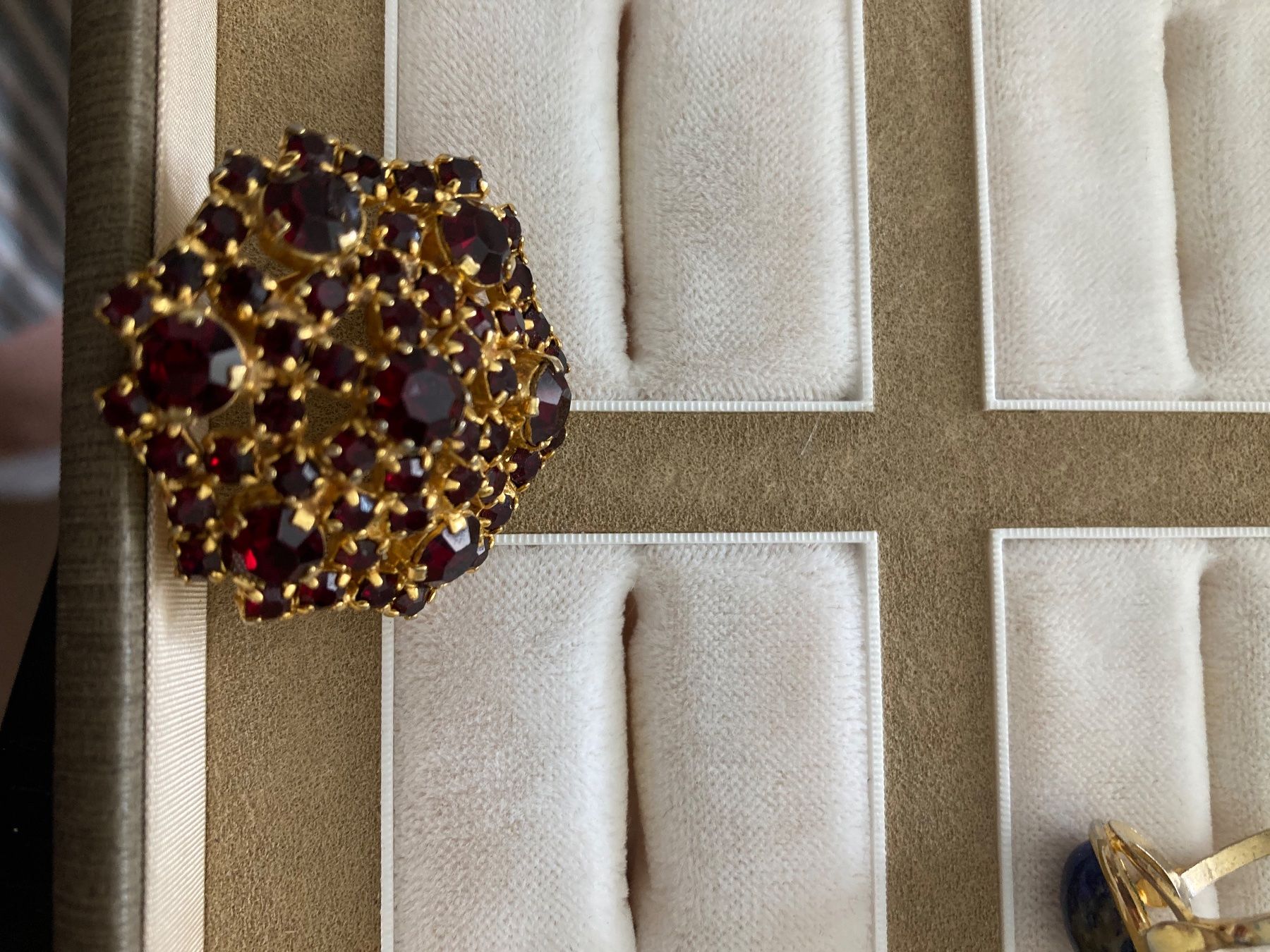 Gablonzer Broches & Aiguilles: Brosche – D'occasion à Oberägeri par Vargo11 7